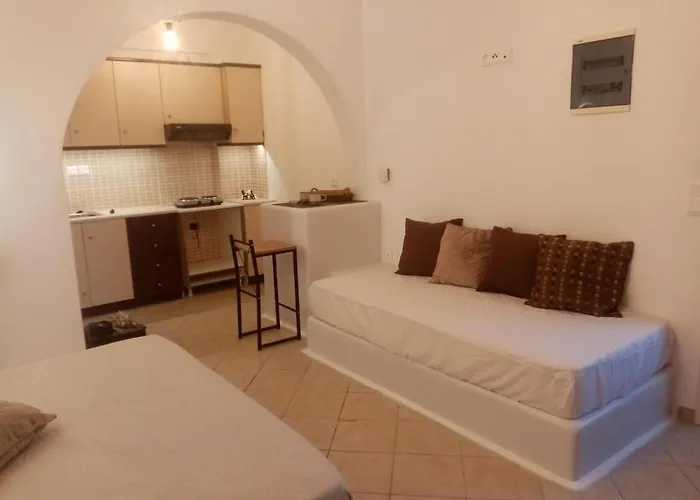 Little Yard & #6 Apartamento Naxos City